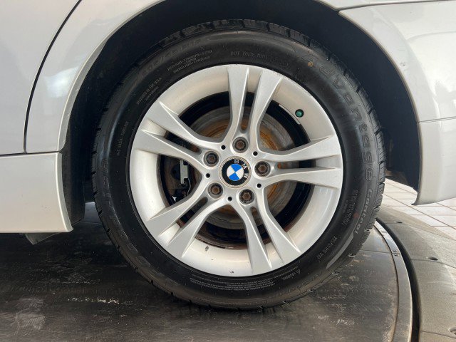 Used 2008 BMW 328xi Sedan image 40