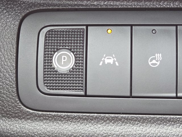 New 2027 Chevrolet Bolt LT w/ Comfort Package FWD image 23