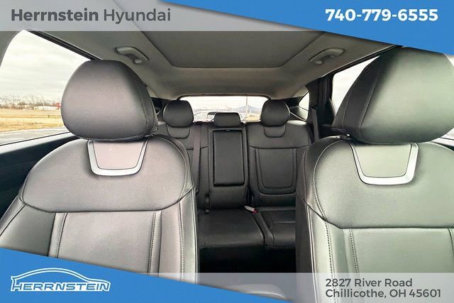 Used 2025 Hyundai Tucson Limited image 28