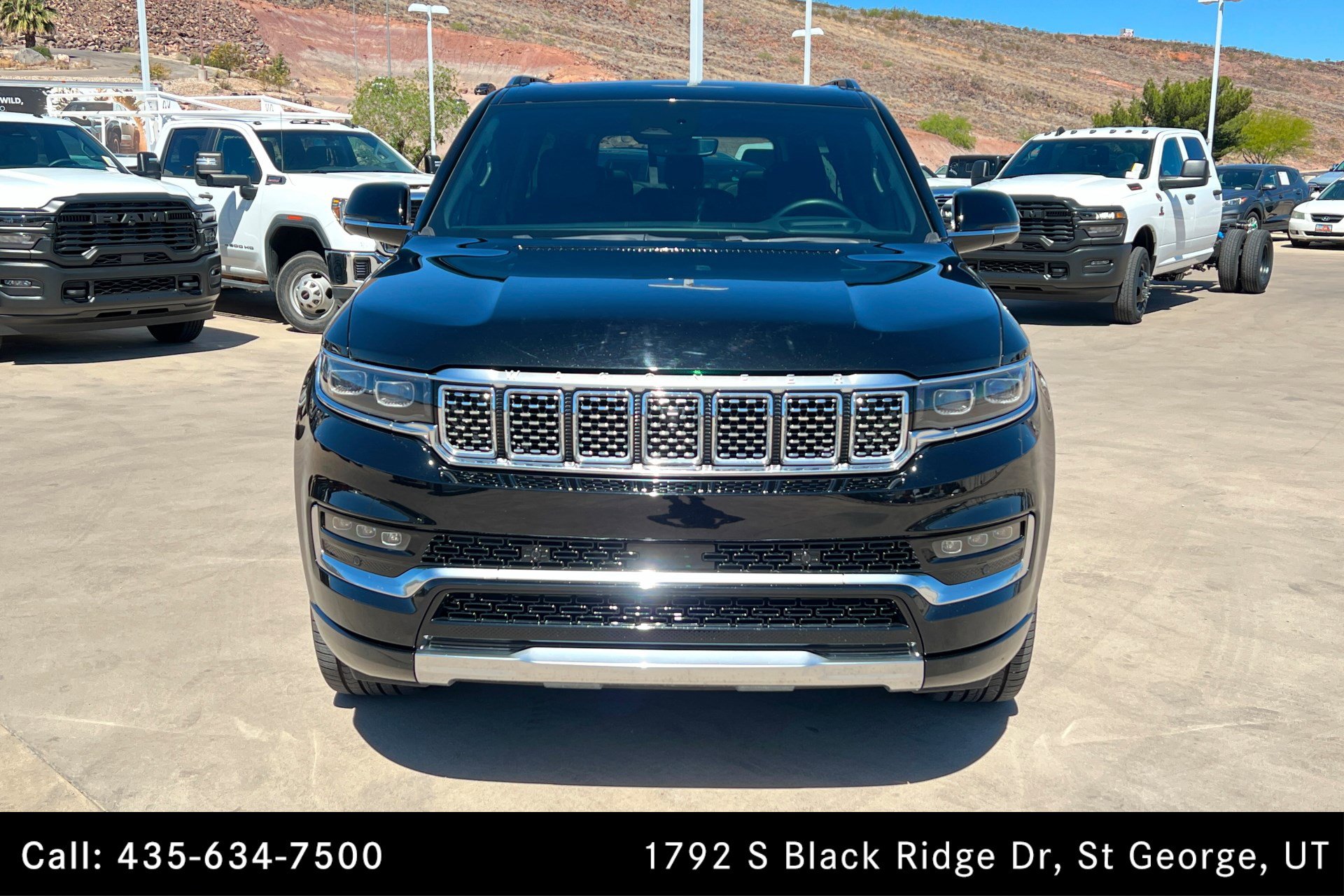 Used 2023 Jeep Grand Wagoneer L 4WD w/ Flexible Seating Group image 8