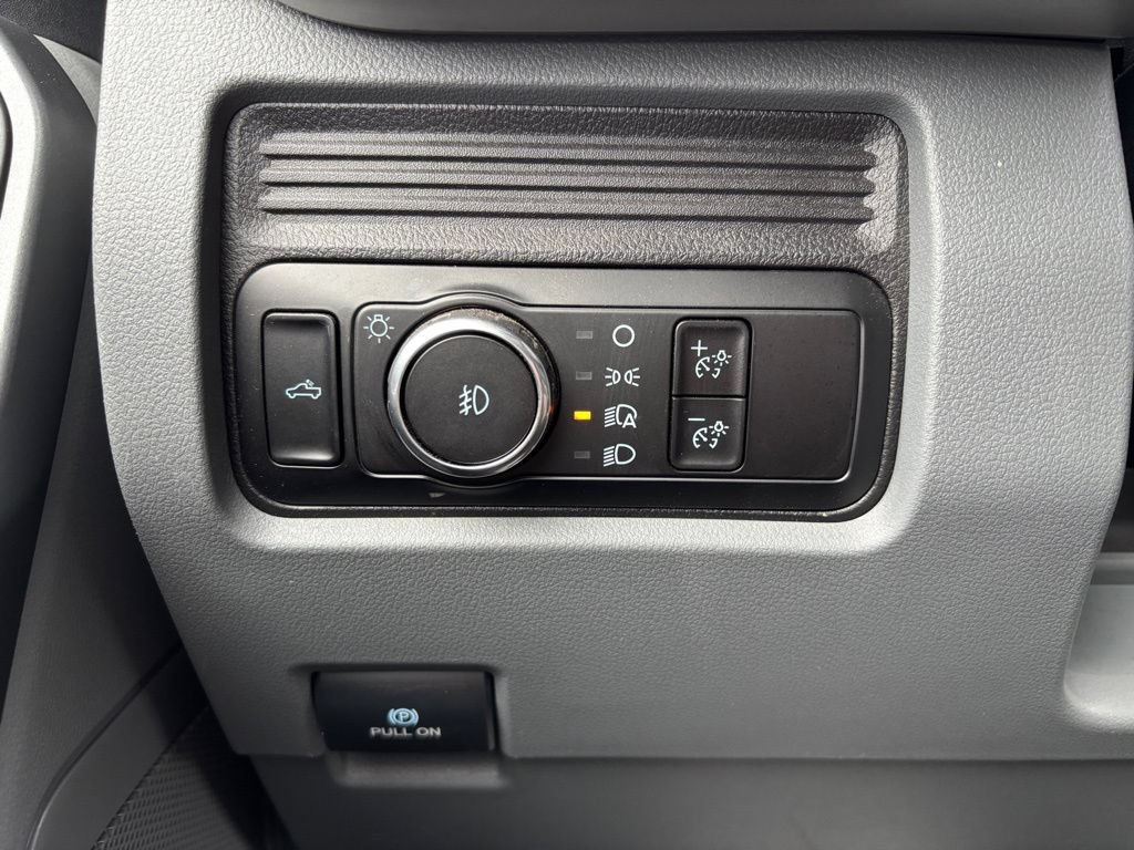 Used 2025 Ford F250 XLT AWD/4WD image 33