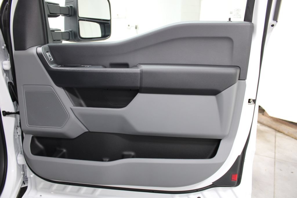 New 2026 Ford F350 XL RWD image 29