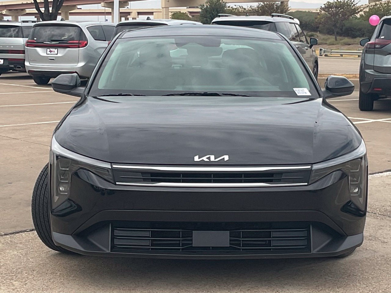 Used 2025 Kia K4 FWD image 2