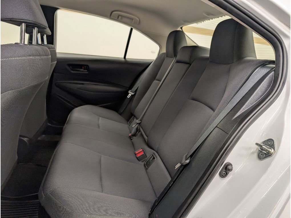 Used 2023 Toyota Corolla LE image 17