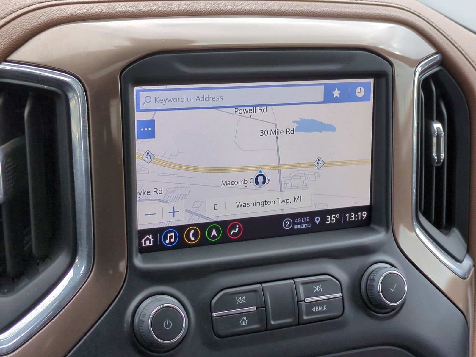 Used 2023 Chevrolet Silverado 2500 High Country w/ Z71 Off-Road Package image 36