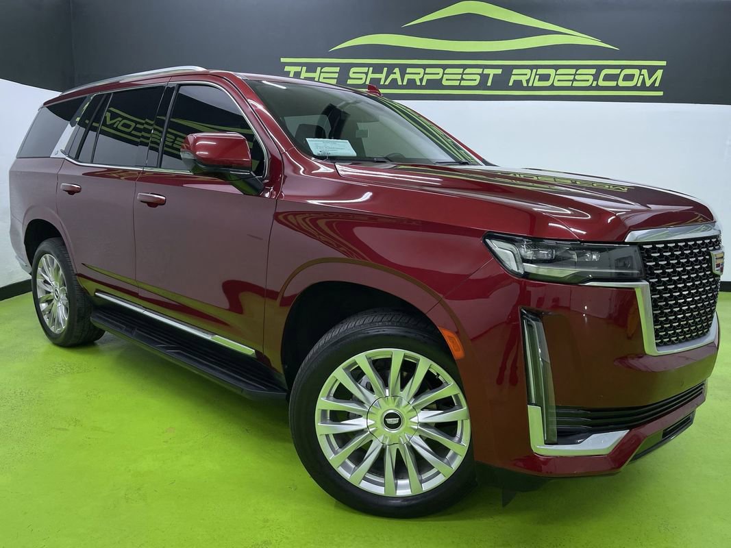 Used 2022 Cadillac Escalade Luxury w/ LPO, Illumination Package image 1