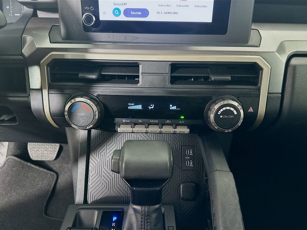 Used 2024 Toyota Tacoma SR5 image 15