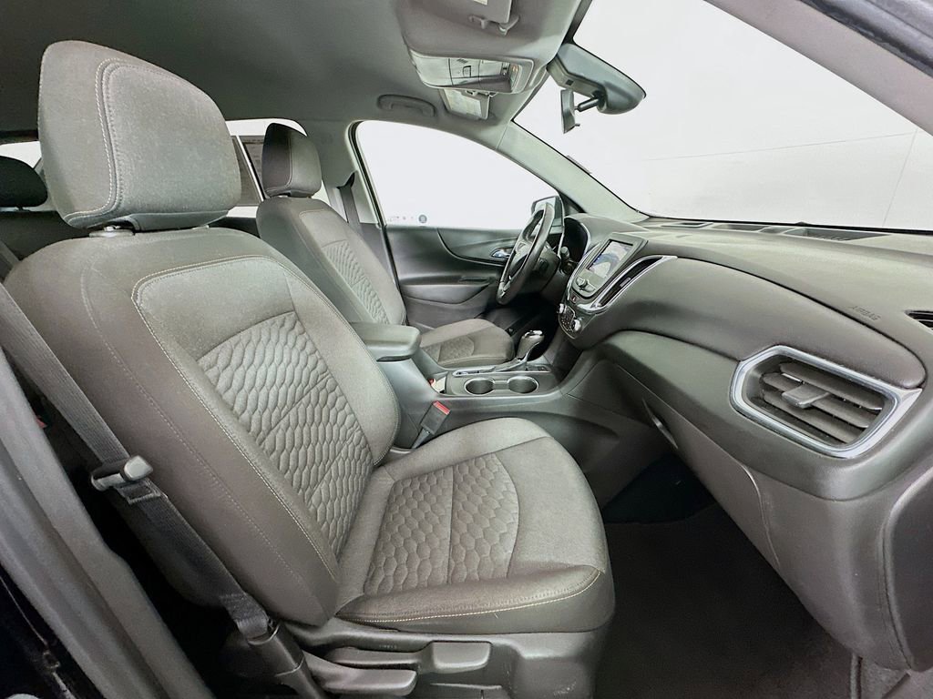 Used 2020 Chevrolet Equinox LT image 25