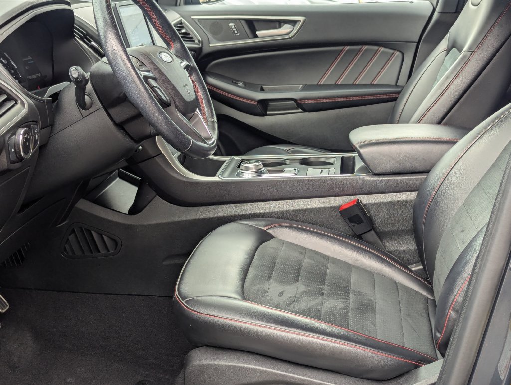 Used 2023 Ford Edge ST-Line AWD/4WD image 11