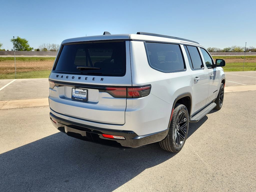 New 2025 Jeep Wagoneer L Series II w/ Convenience Group I AWD/4WD image 4