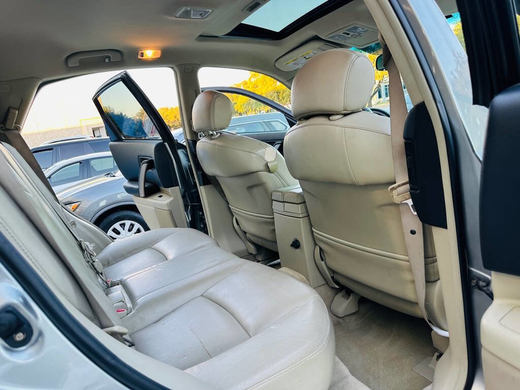 Used 2004 INFINITI FX35 Base Rwd 4dr SUV w/ Technology Pkg image 20