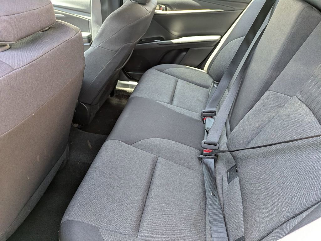 Used 2025 Toyota Camry LE image 28