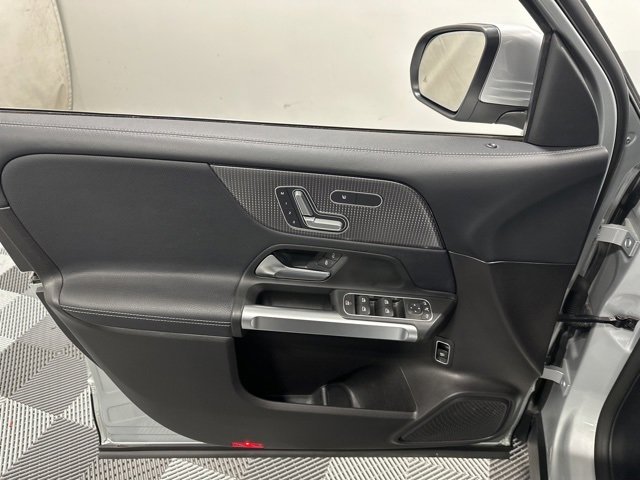 Certified 2020 Mercedes-Benz GLB 250 4MATIC image 15