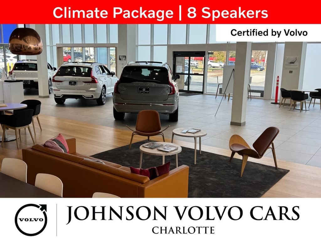 Certified 2023 Volvo XC40 B5 Plus w/ Driver Assist Package image 4