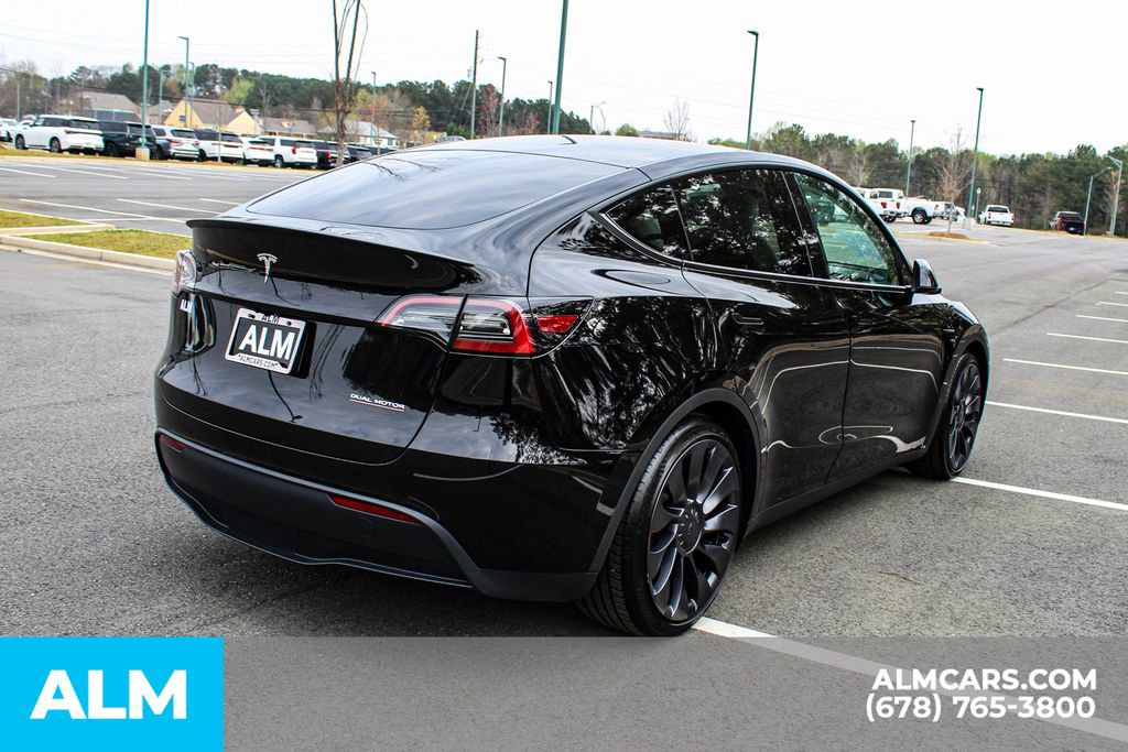 Used 2024 Tesla Model Y Performance image 6