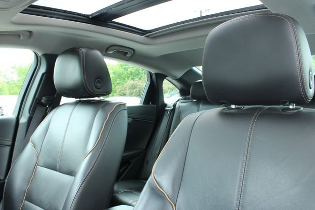 Used 2016 Chevrolet Impala LTZ w/ Enhanced Convenience Package FWD image 15
