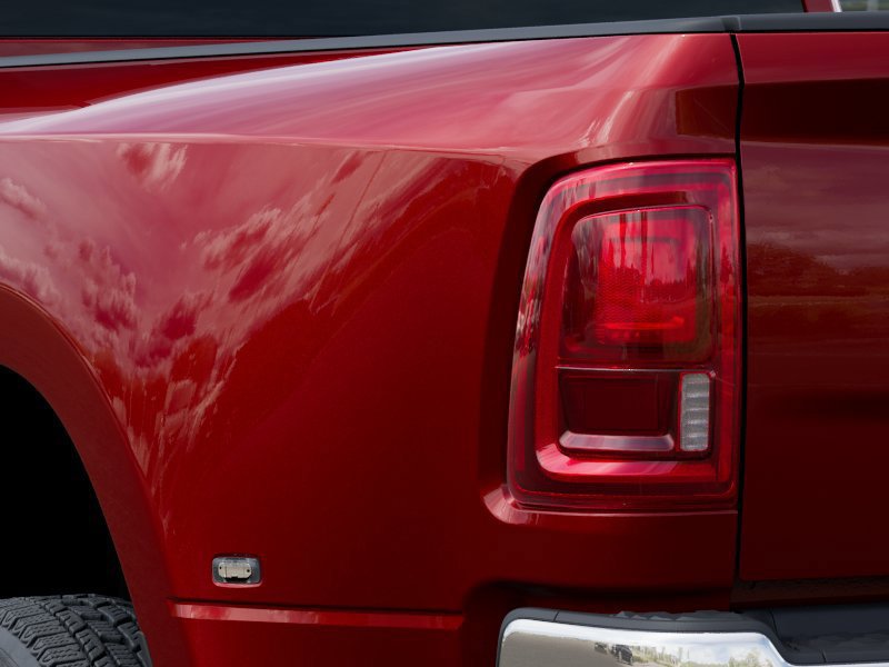 New 2026 RAM 3500 Tradesman AWD/4WD image 9