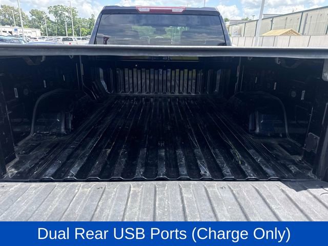 Used 2022 Chevrolet Silverado 1500 LT AWD/4WD image 13