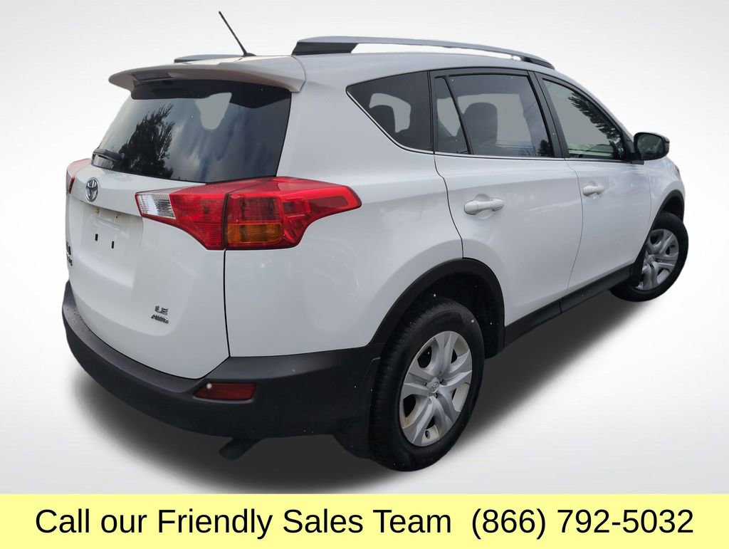 Used 2015 Toyota RAV4 LE image 6
