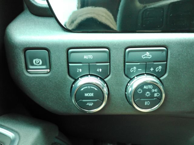 Used 2025 GMC Sierra 1500 Elevation AWD/4WD image 33