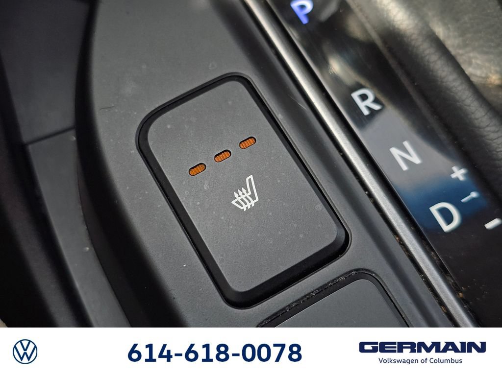 Used 2013 Hyundai Santa Fe Sport FWD image 37