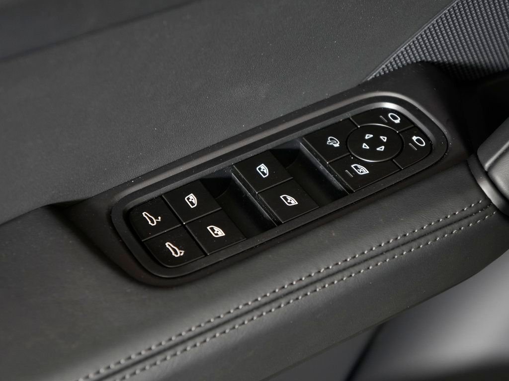 New 2026 Porsche Cayenne S AWD/4WD image 16