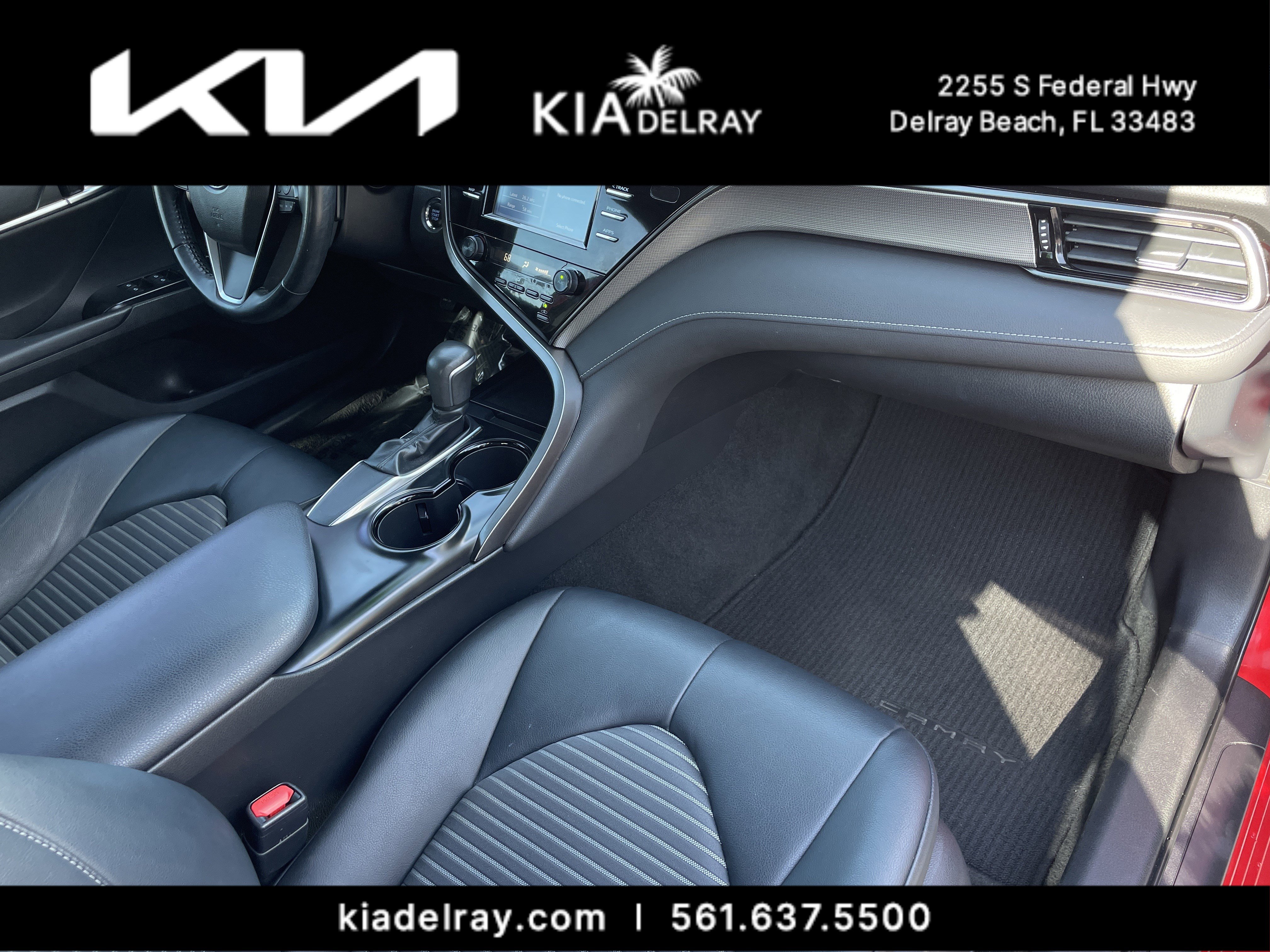 Used 2019 Toyota Camry SE image 9