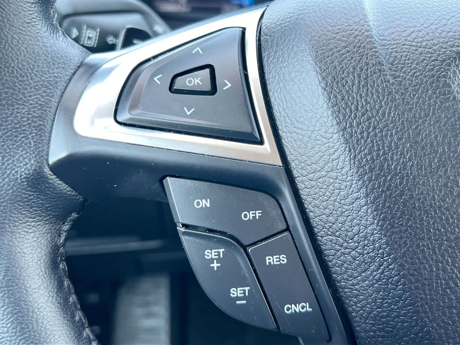 Used 2023 Ford Edge SEL w/ Convenience Package image 23