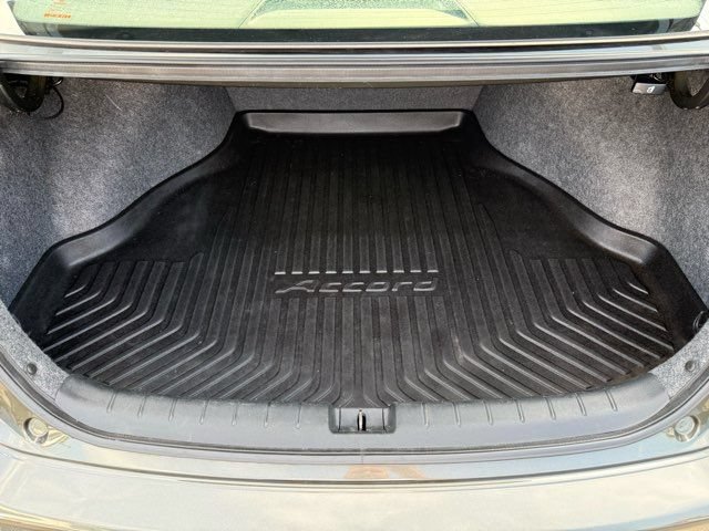 Used 2015 Honda Accord EX-L image 24