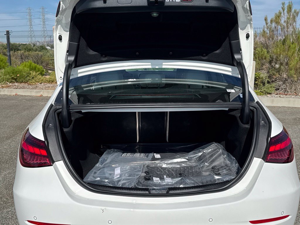 New 2026 Mercedes-Benz C 300 4MATIC Sedan image 16