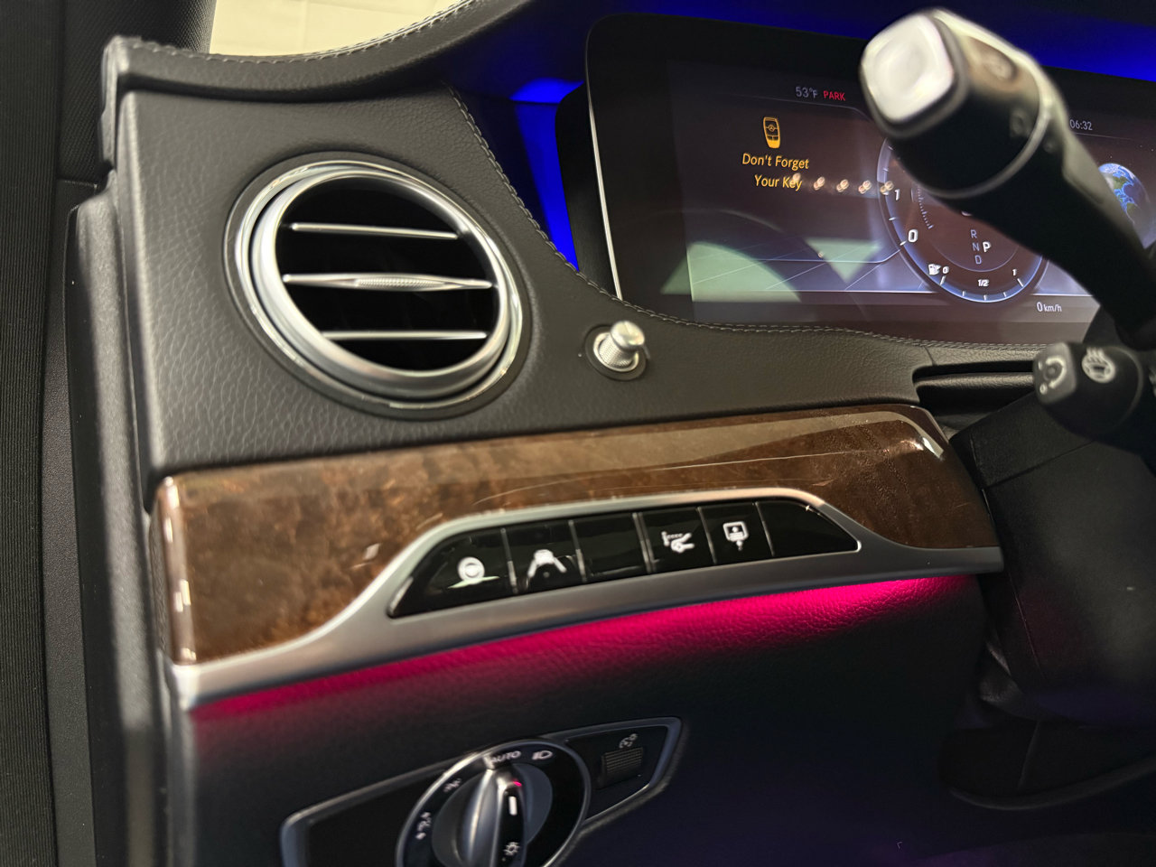 Used 2018 Mercedes-Benz S 450 Sedan image 26