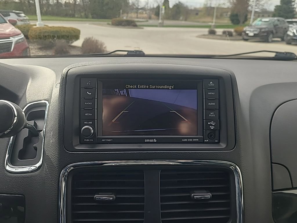 Used 2019 Dodge Grand Caravan SXT FWD image 25