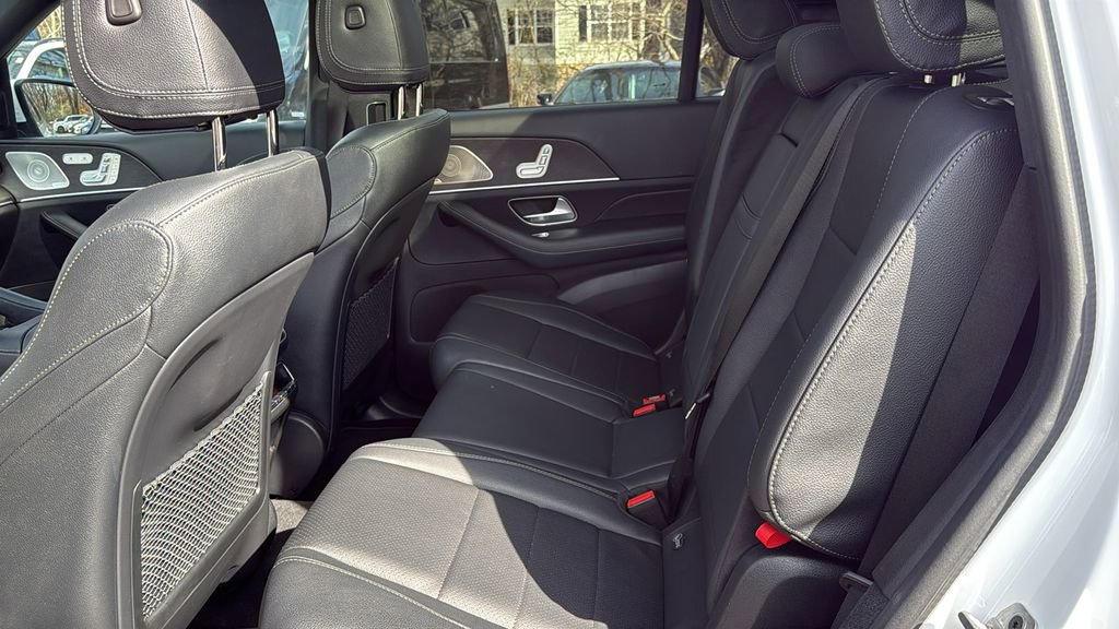 Certified 2024 Mercedes-Benz GLS 450 4MATIC image 22
