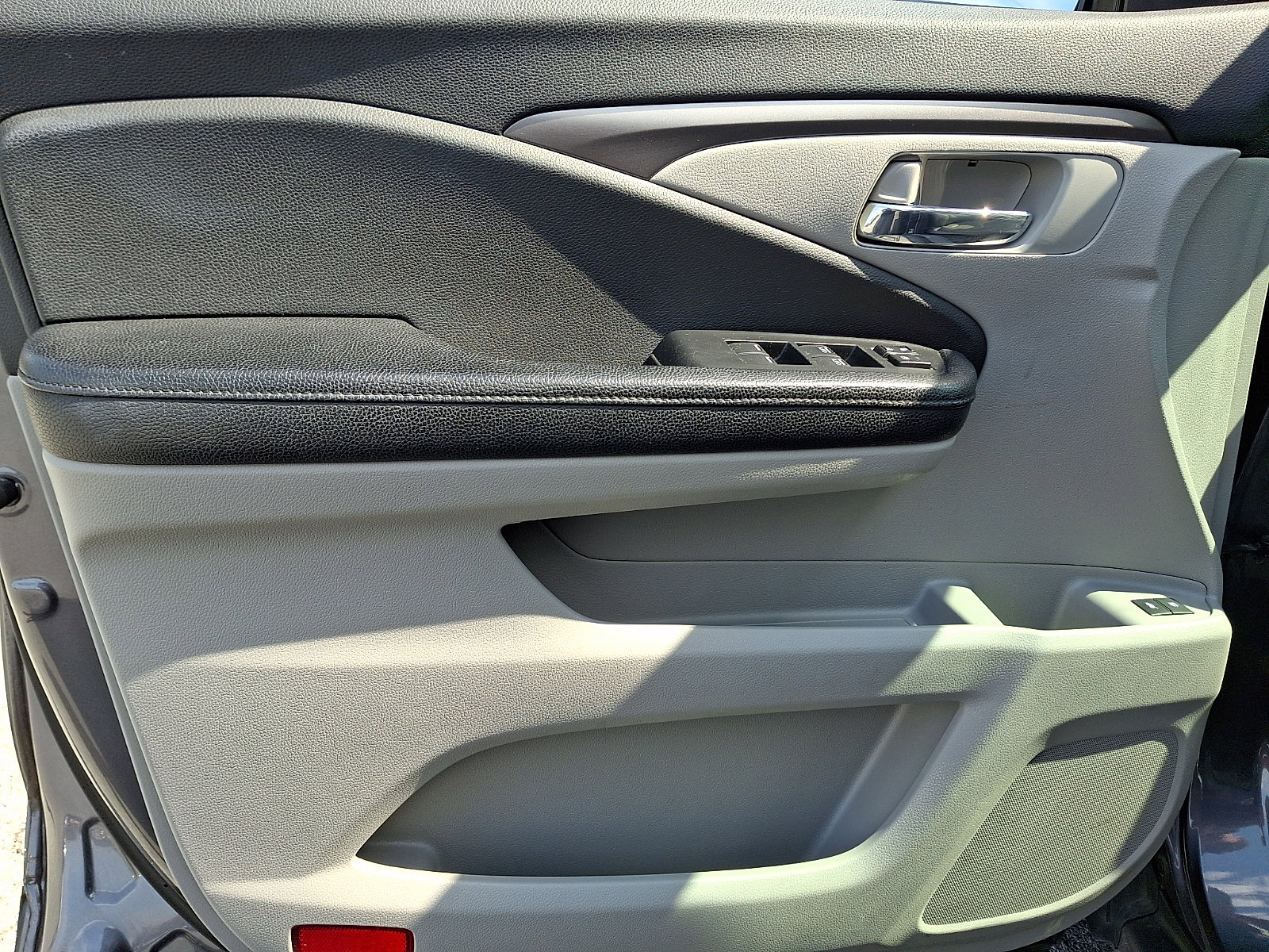 Used 2017 Honda Pilot EX-L image 13