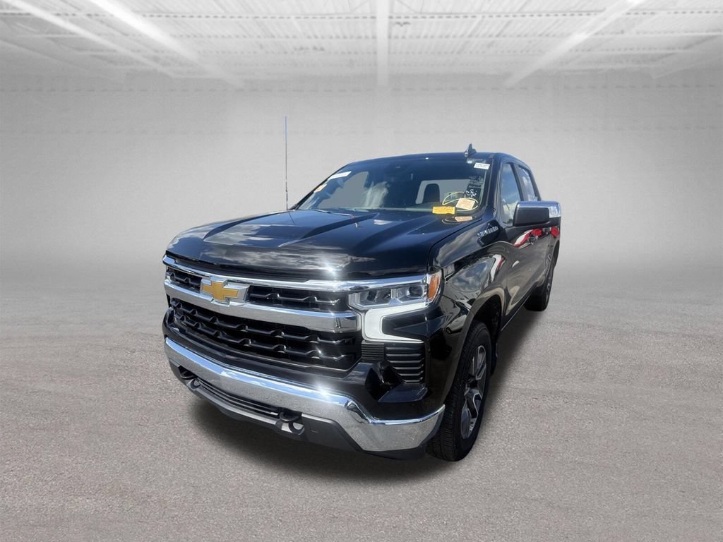 Used 2023 Chevrolet Silverado 1500 LT AWD/4WD image 12