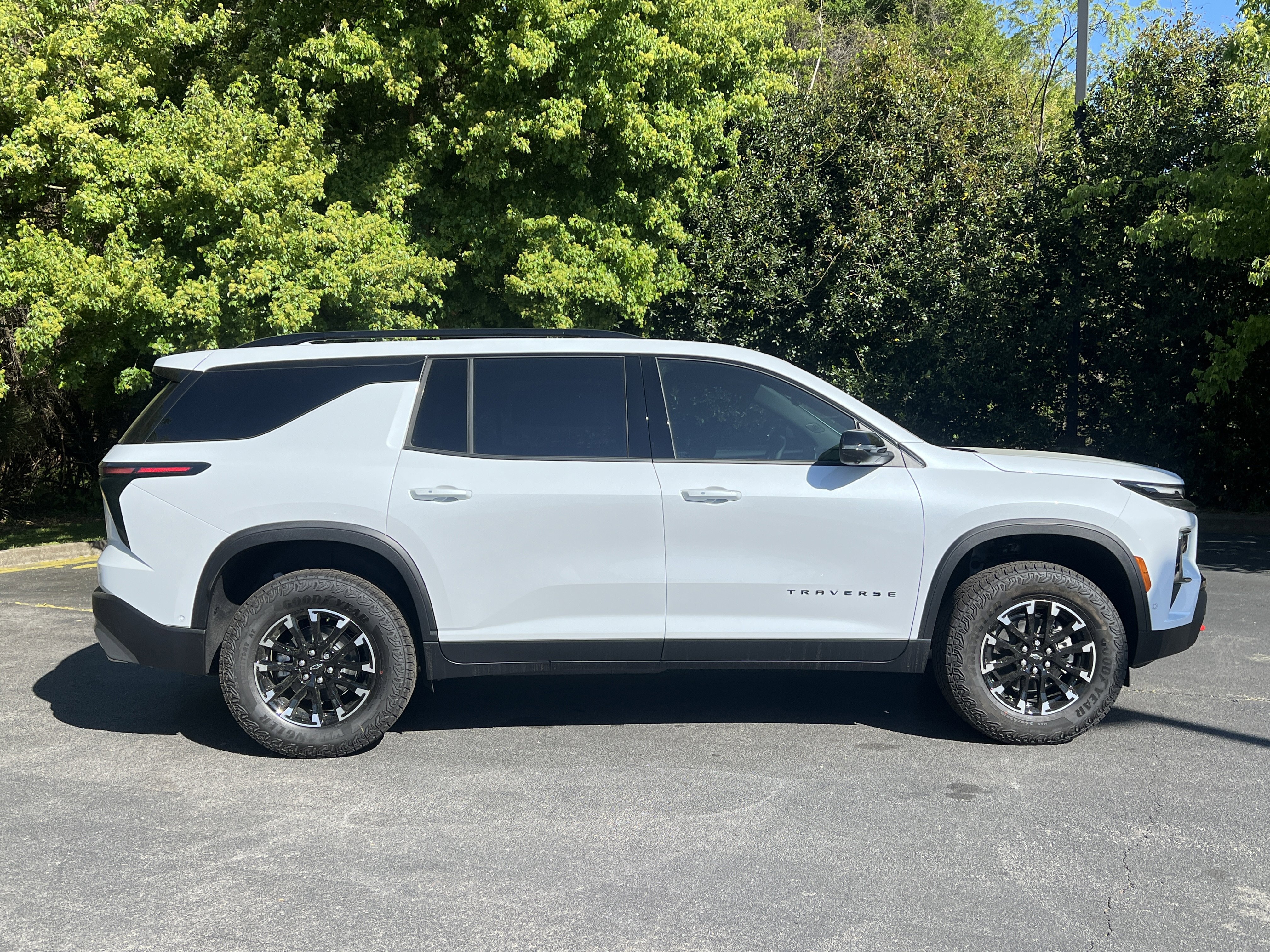 New 2026 Chevrolet Traverse Z71 image 10