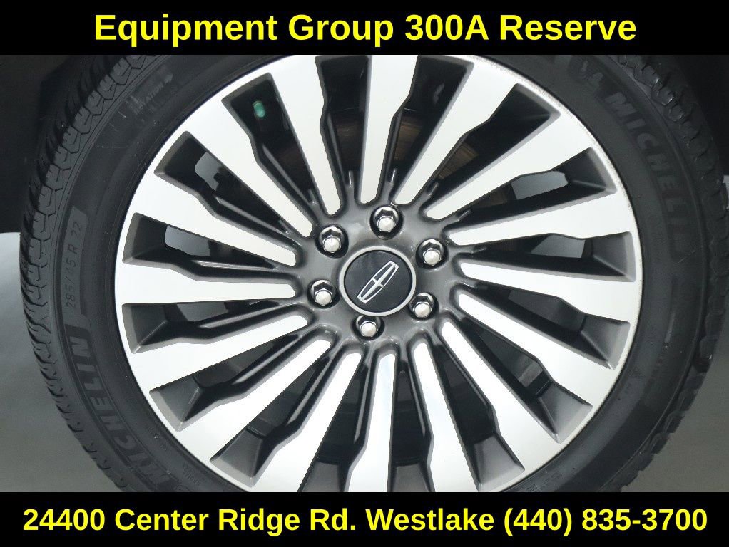 Used 2019 Lincoln Navigator Reserve AWD/4WD image 12