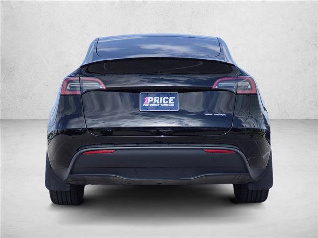 Used 2024 Tesla Model Y Long Range AWD/4WD image 6