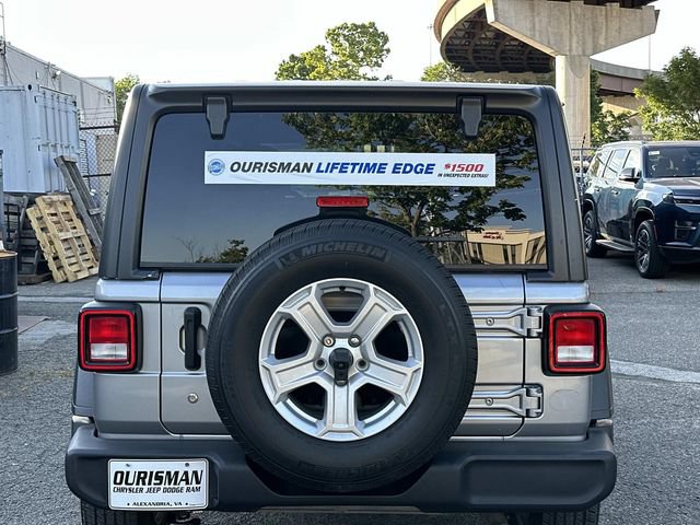 Used 2018 Jeep Wrangler Unlimited Sport S AWD/4WD image 4