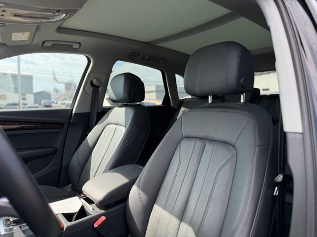 Used 2018 Audi Q5 2.0T Premium image 16