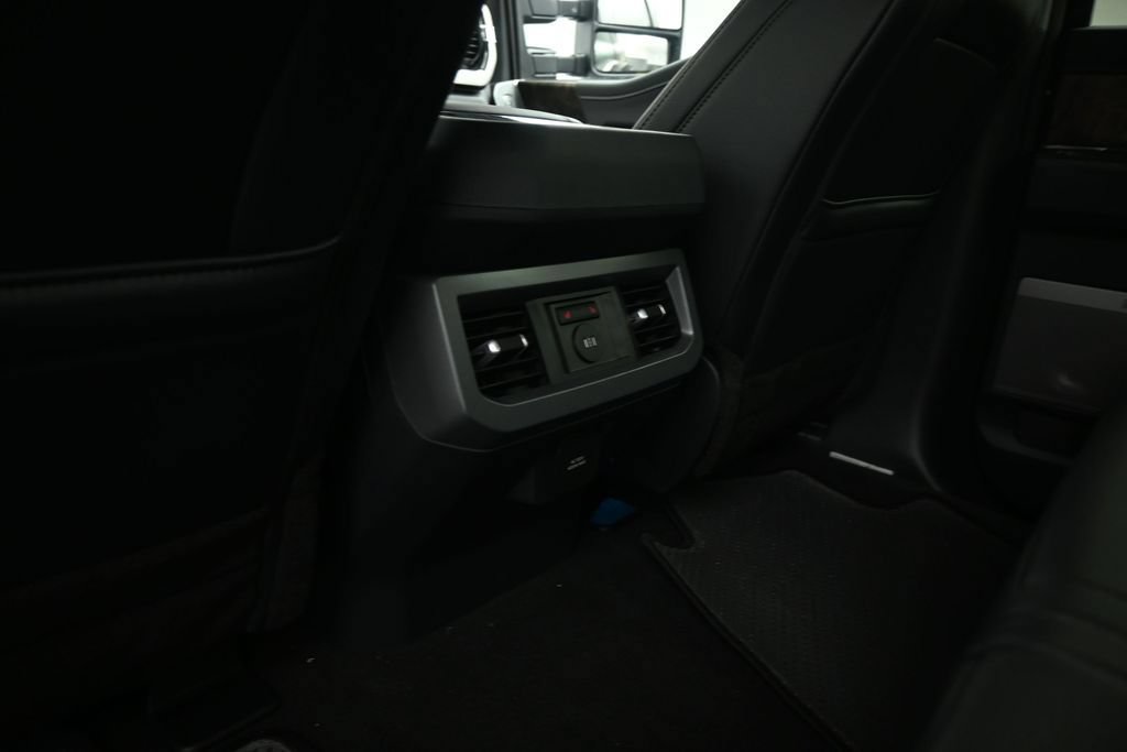 New 2026 Ford F450 Lariat w/ Lariat Premium Package AWD/4WD image 18