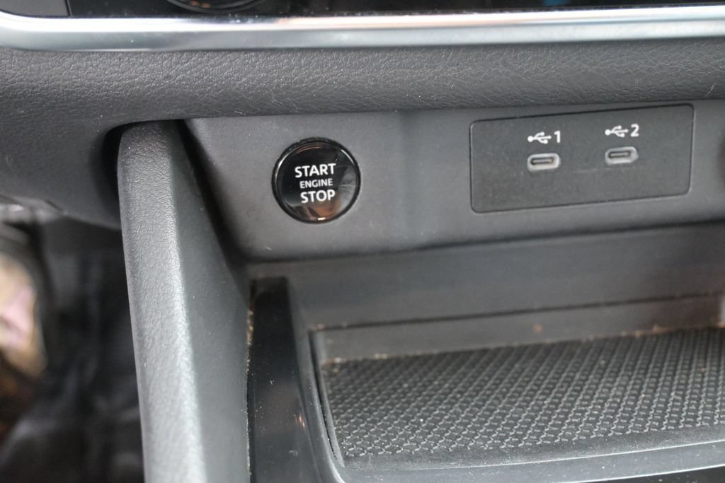 Used 2024 Nissan Rogue S FWD image 37