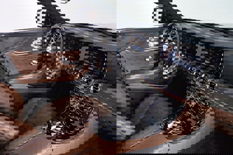 Used 2019 Mercedes-Benz E 63 AMG S image 27