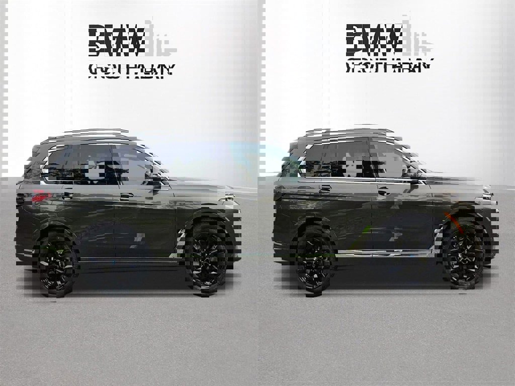 New 2026 BMW X7 xDrive40i image 3