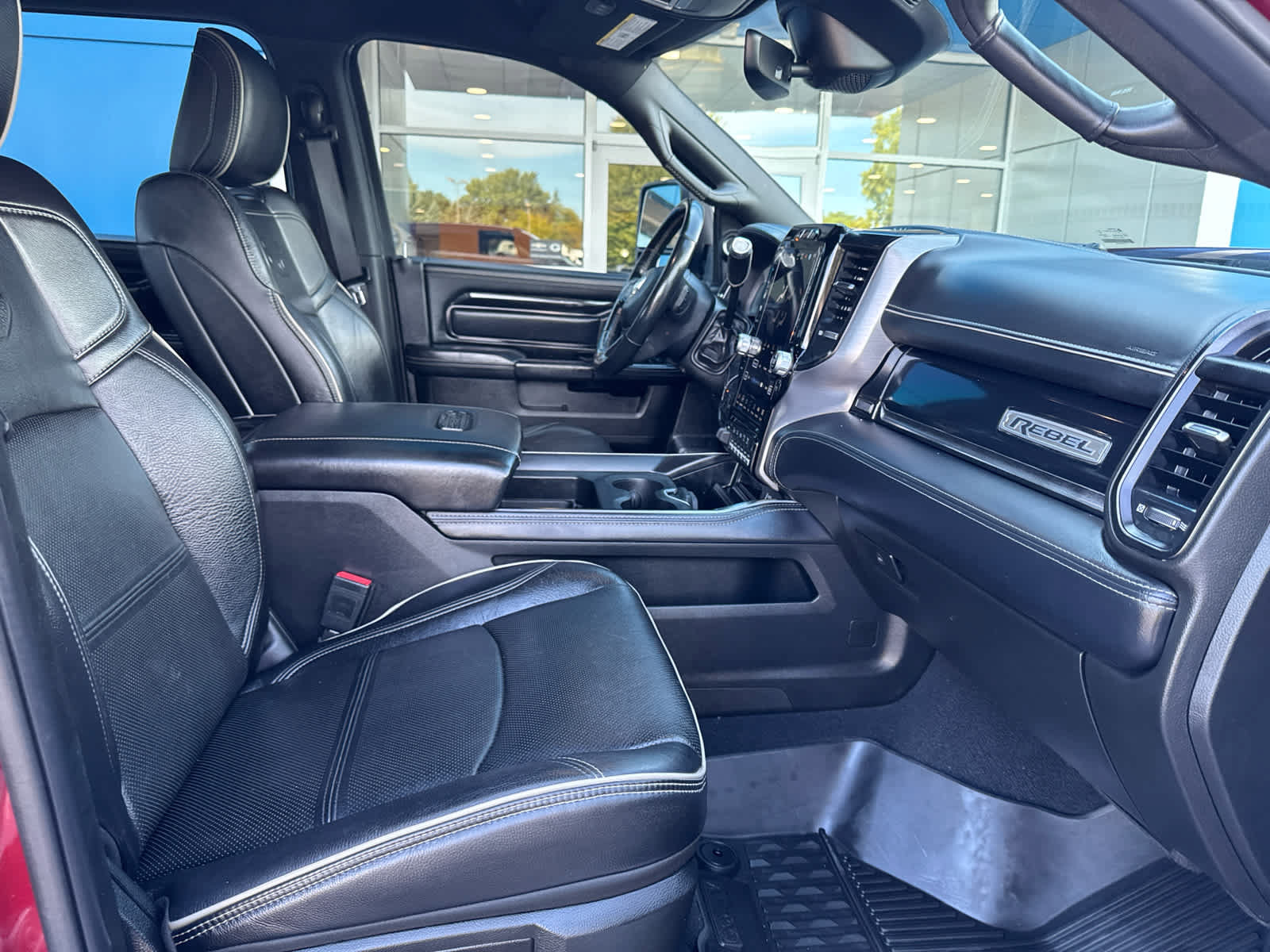 Used 2023 RAM 2500 Rebel w/ Level 2 Equipment Group AWD/4WD image 4