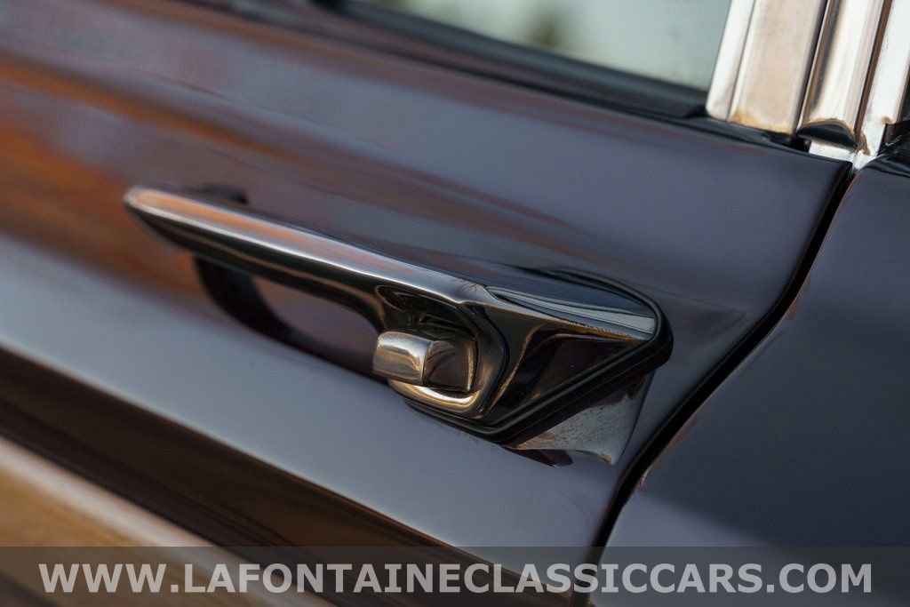 Used 1991 Jeep Grand Wagoneer image 33