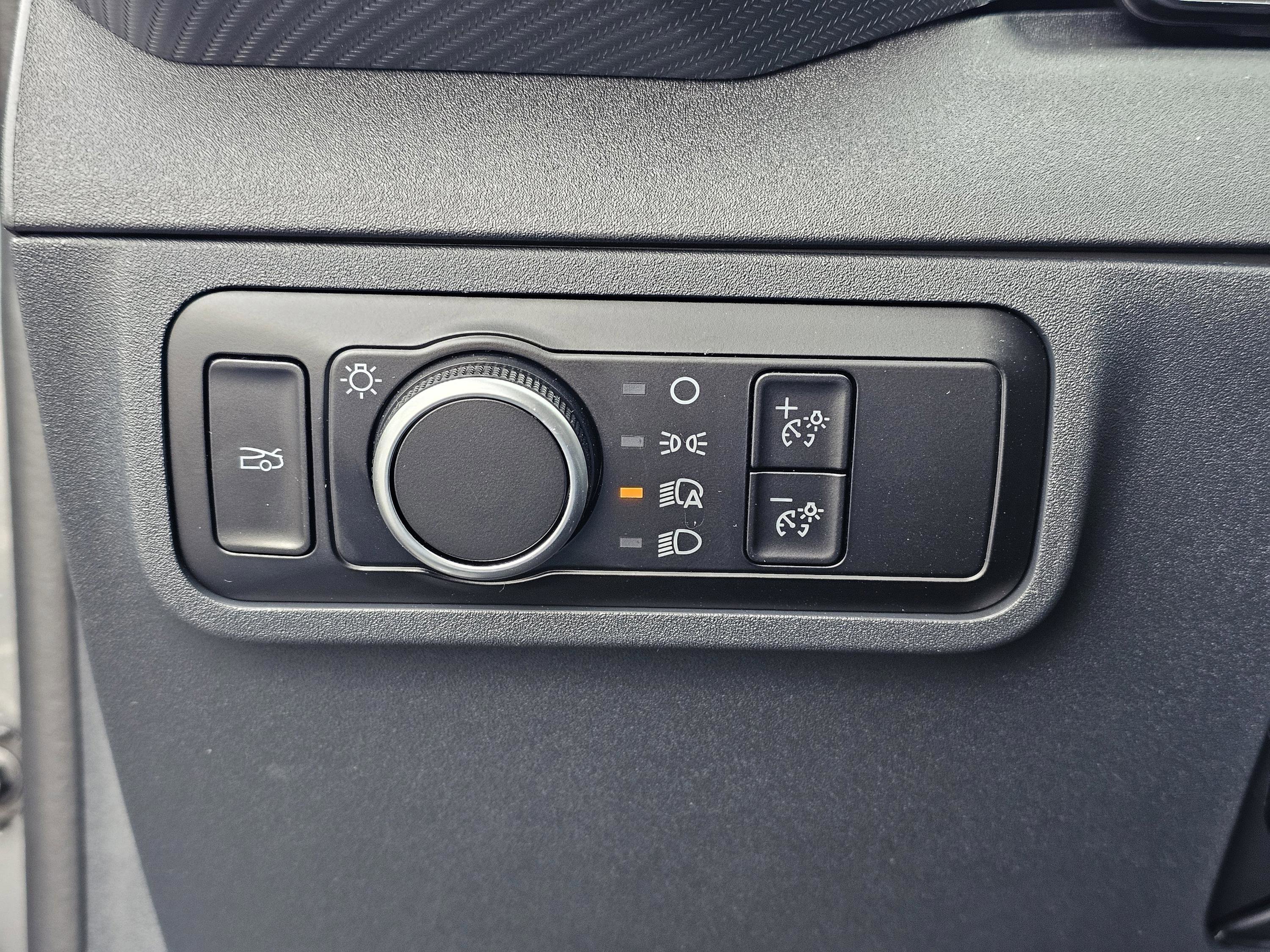 Used 2025 Ford Mustang Coupe image 17