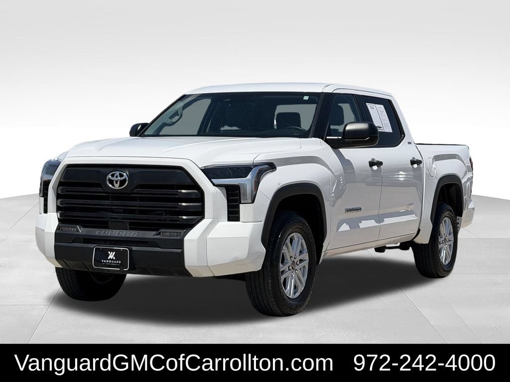 Used 2022 Toyota Tundra SR5 AWD/4WD image 5