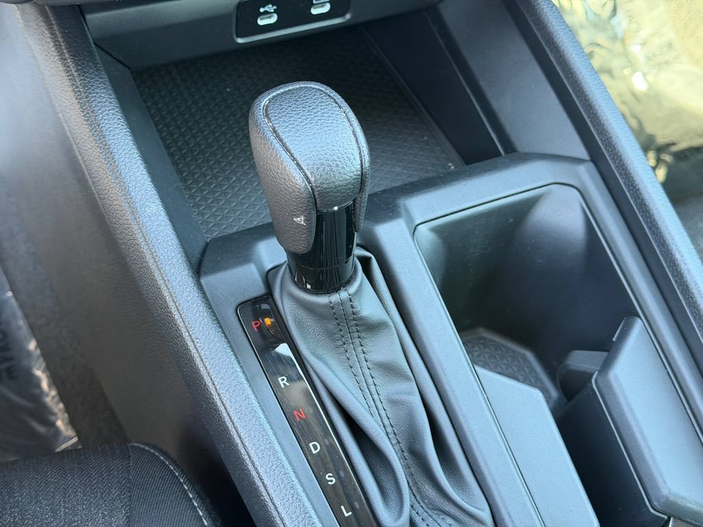 Used 2024 Honda Accord EX image 31