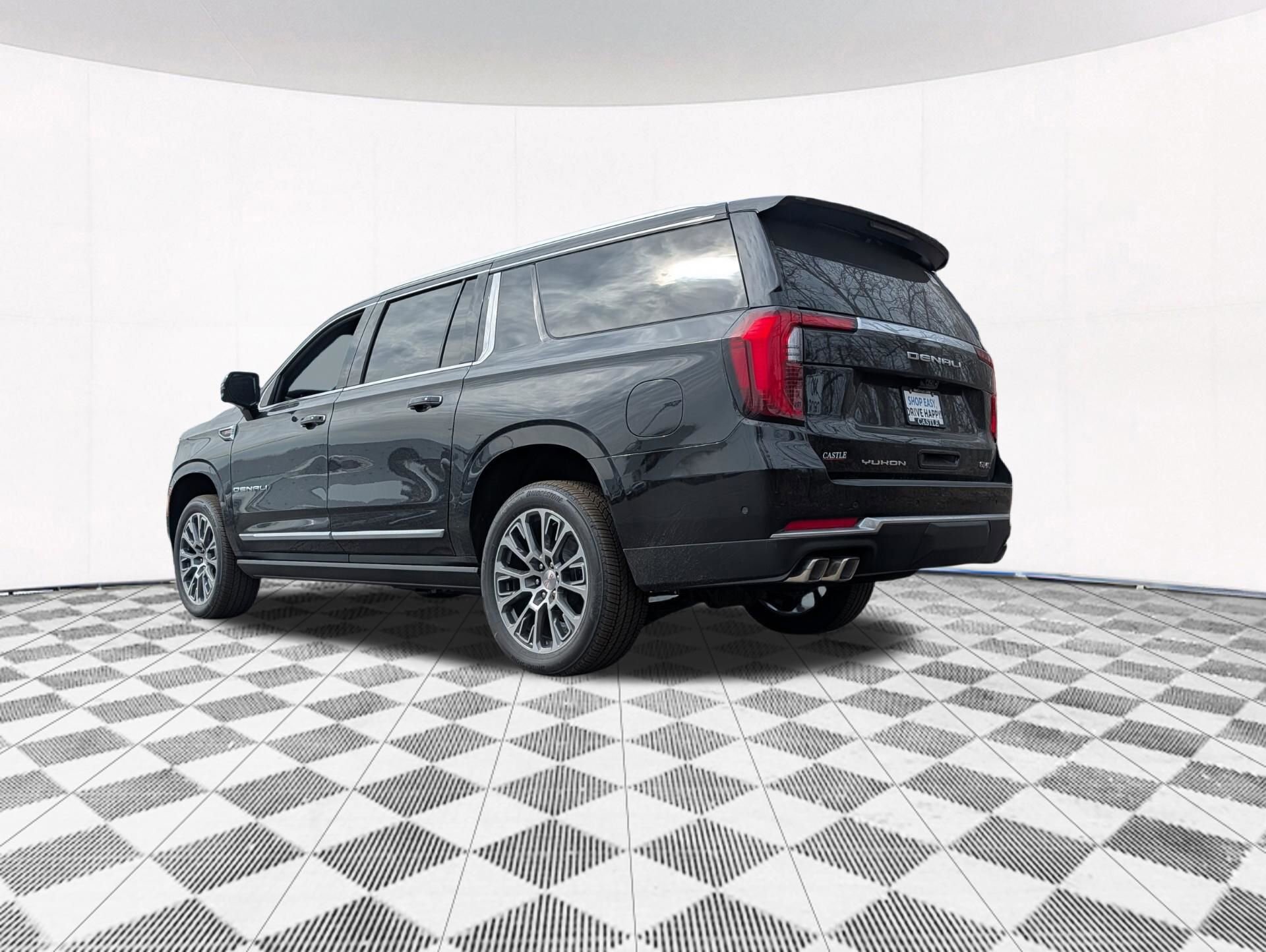 New 2026 GMC Yukon XL Denali w/ Denali Reserve Package AWD/4WD image 19
